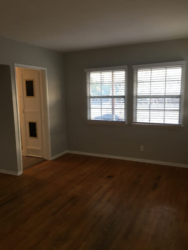 Building Photo - 5841 1/2 N Whitnall Hwy