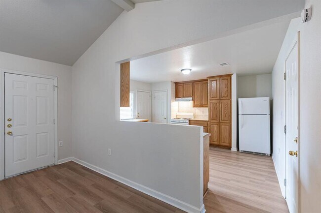 Building Photo - 8408 Staunton Dr