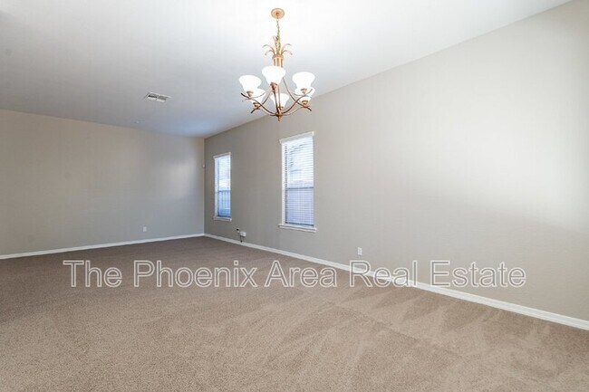 Building Photo - 3813 E Capricorn Pl
