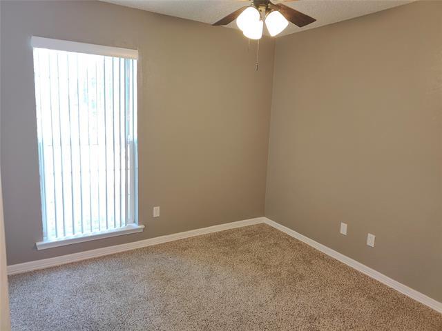 Building Photo - 2700 Winding Creek Dr