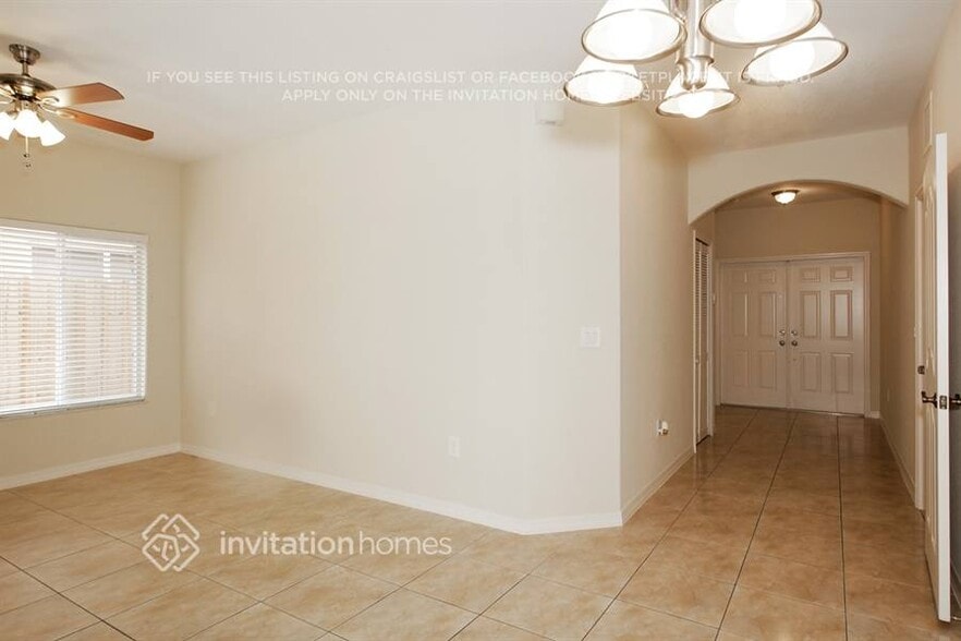 Building Photo - 4633 SW 164th Ct