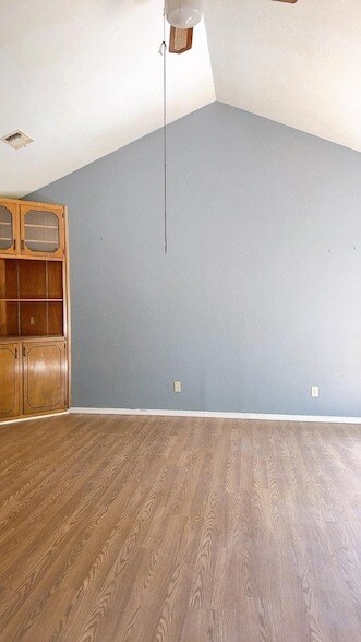 Building Photo - 1160 Fairfax St