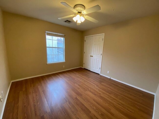 Building Photo - Two-Story Home, 4-5 bedrooms, 2.5 bathroom...