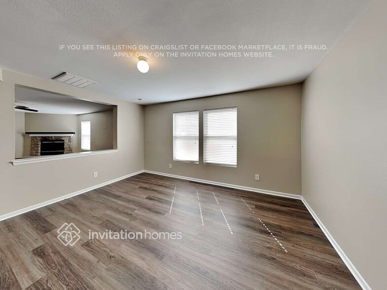 Building Photo - 6020 Waterloo Drive