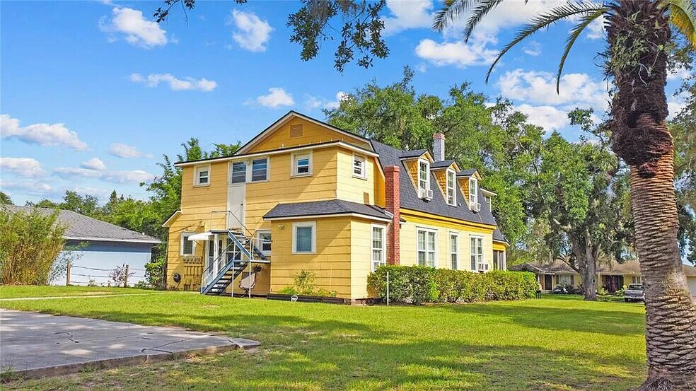 Building Photo - 430 W Minnehaha Ave