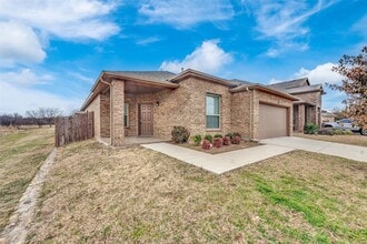 Building Photo - 144 Creek Terrace Dr