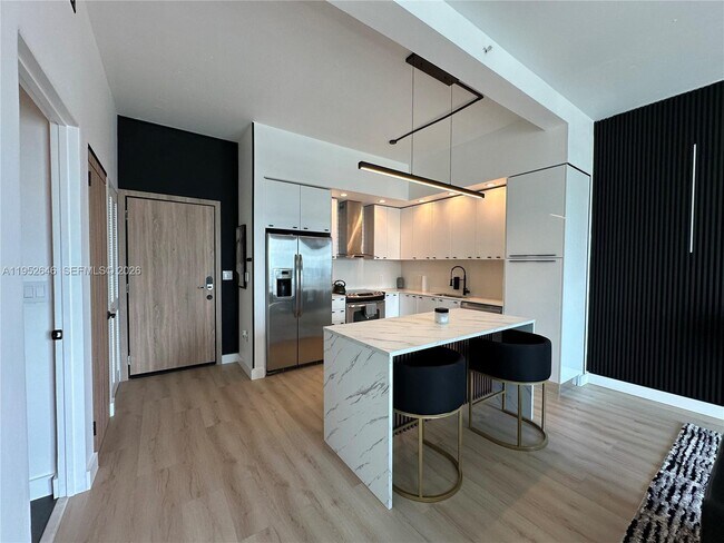 Building Photo - 234 NE 3rd St