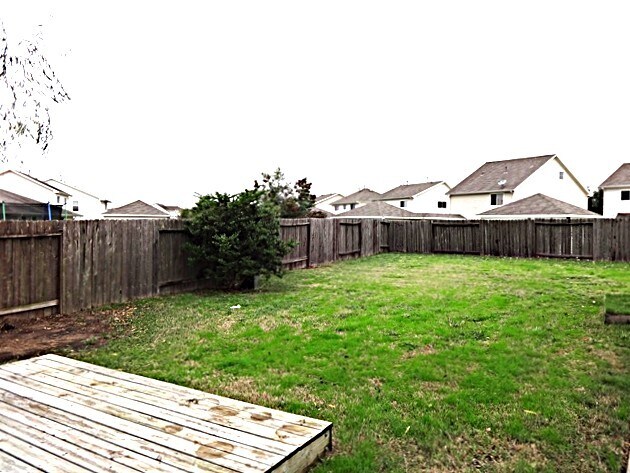 Building Photo - 7507 Pheasant Grove Dr