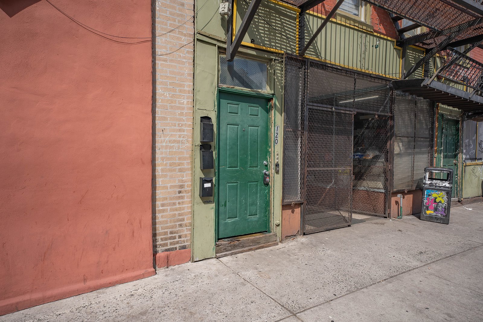 Building Photo - 120 Perry St