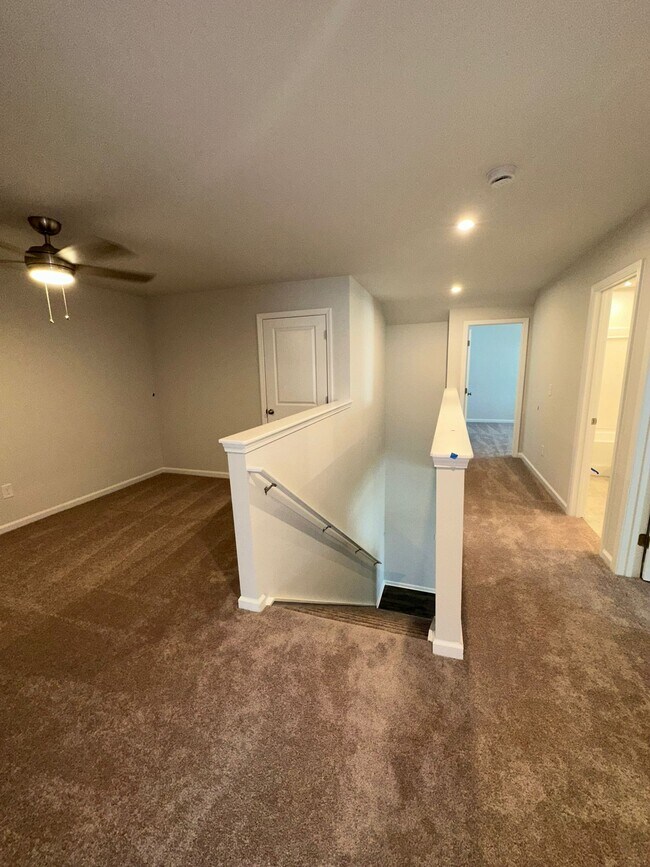 Building Photo - 213 Boneset Dr