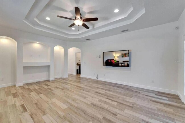 Building Photo - 3813 N Highland Ave