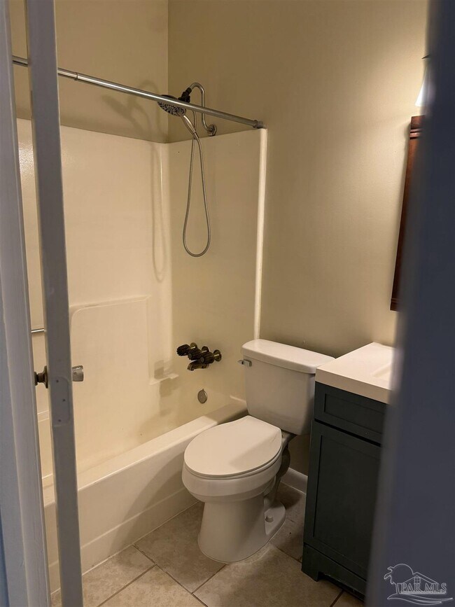 Building Photo - 1859 Nestle Dr