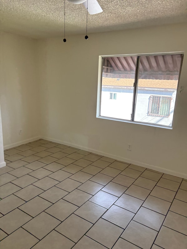 Building Photo - 443 E 84th St