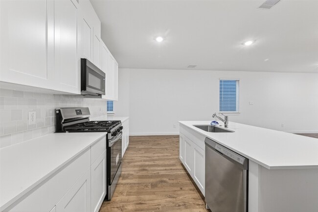 Building Photo - 28142 Meadowlark Sky Dr