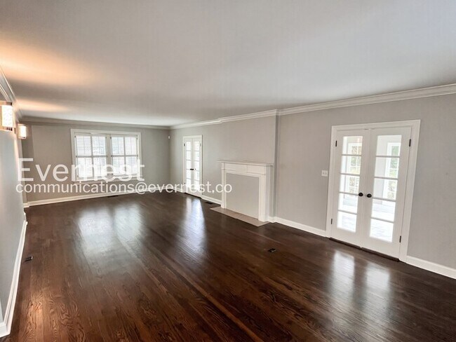 Building Photo - 109 Mayfair Rd