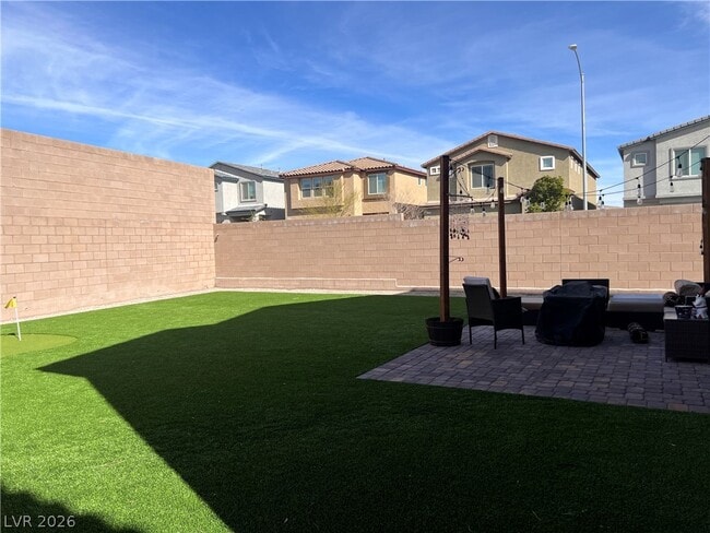 Building Photo - 10748 Wild Poppy Ave