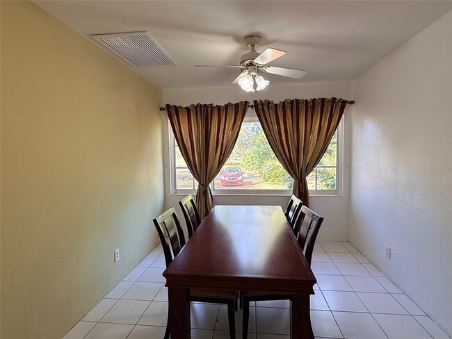 Building Photo - 1400 Alhambra Way S