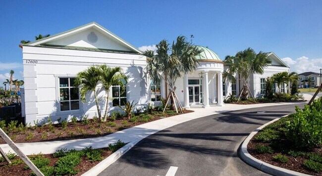 Building Photo - 9381 Serapis Wy