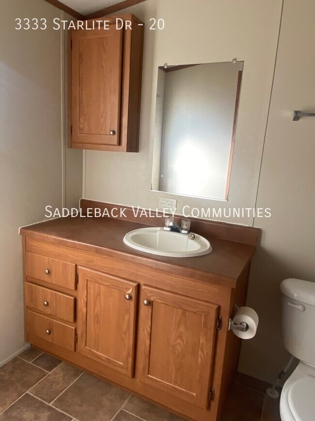 Building Photo - 3333 Starlite Dr