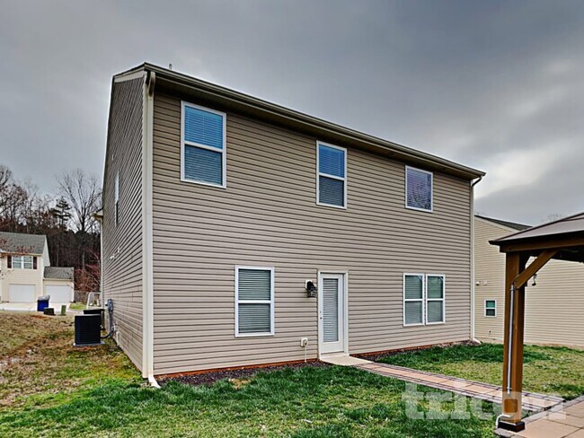 Building Photo - 2644 Andes Dr