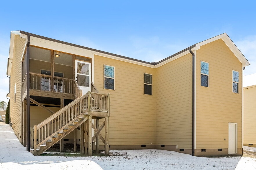 Building Photo - 770 Airedale Trail