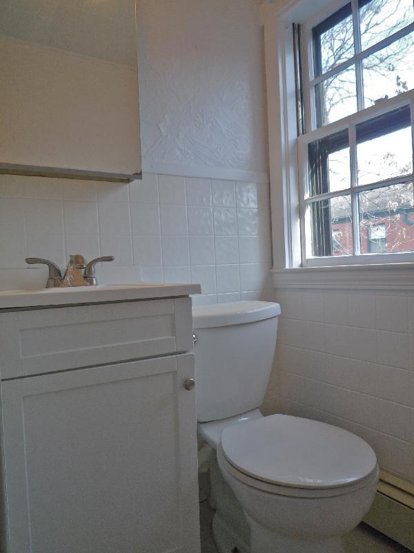 Building Photo - 26 Fayette St