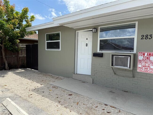 Primary Photo - 2830 NW 15th Ct