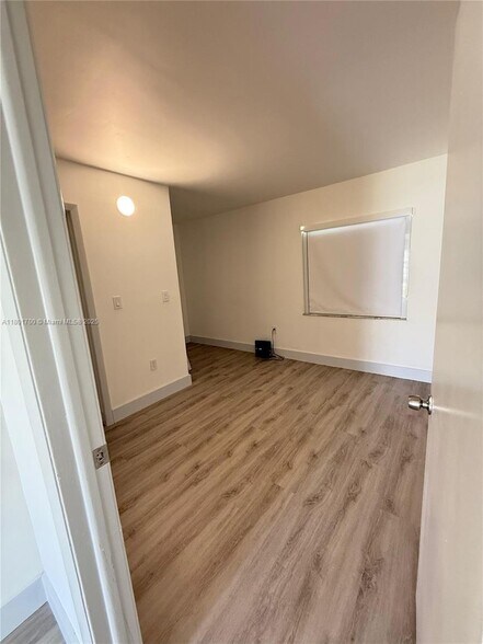 Building Photo - 15250 SW 80th St