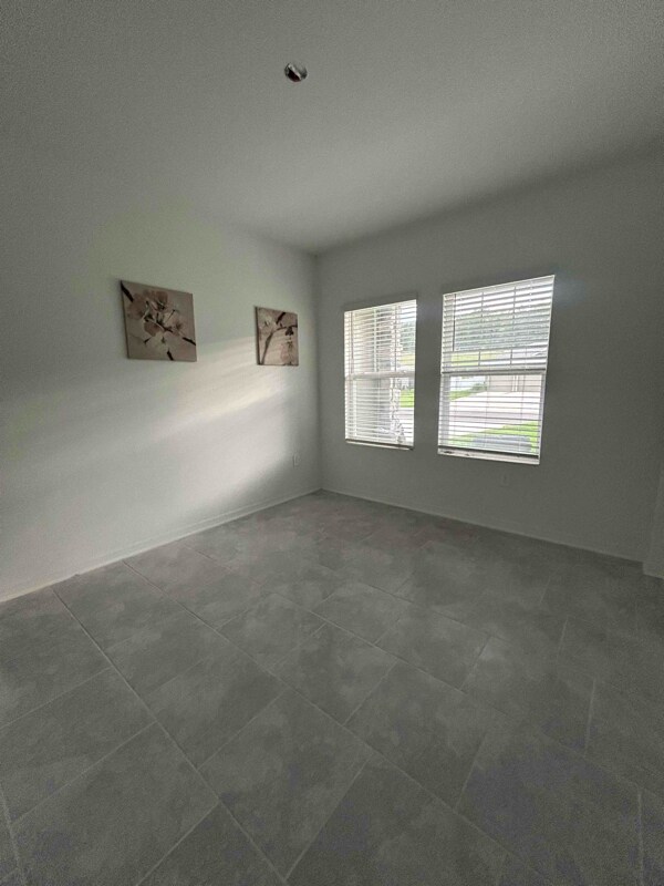 Building Photo - 6073 Claystone Wy