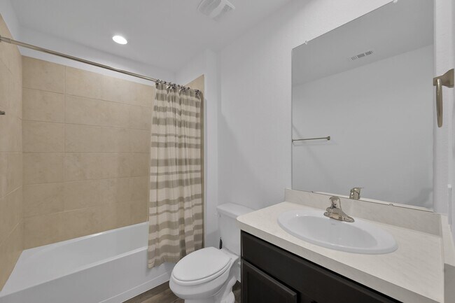 Building Photo - 21391 Owl Rd