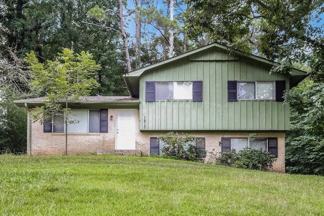 Building Photo - 1217 Turf Dr