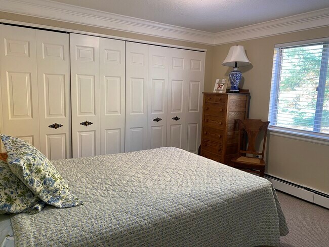 Building Photo - 30 Stony Brook Dr