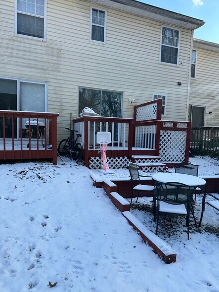 Building Photo - 620 Candlestick Ln