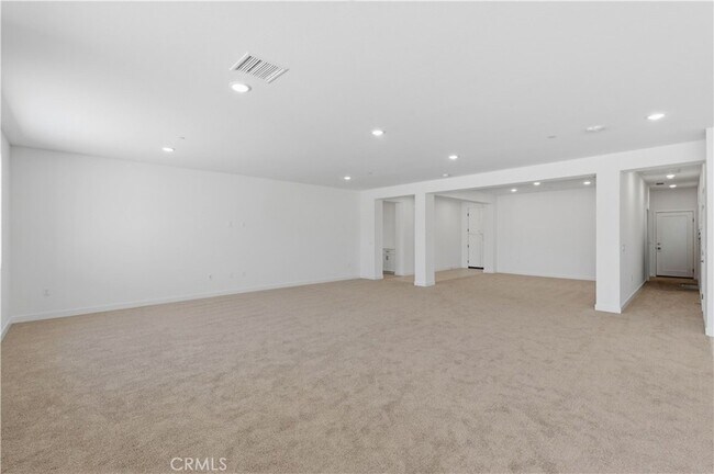 Building Photo - 11647 Saddleback Dr