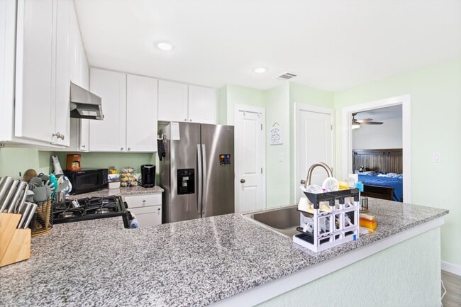 Building Photo - 3 Bedroom/2 Bath WaterWheel Subdivision