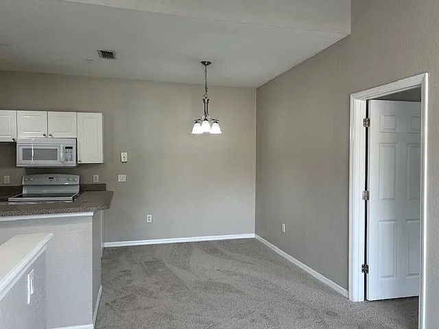 Building Photo - 852 Grand Regency Pointe