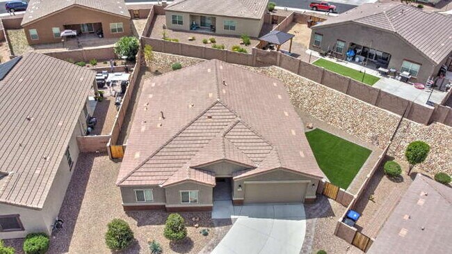 Building Photo - Santa Cruz Meadows