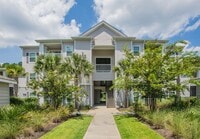 Building Photo - Lovely 2-bedroom, 2-bath condo available f...