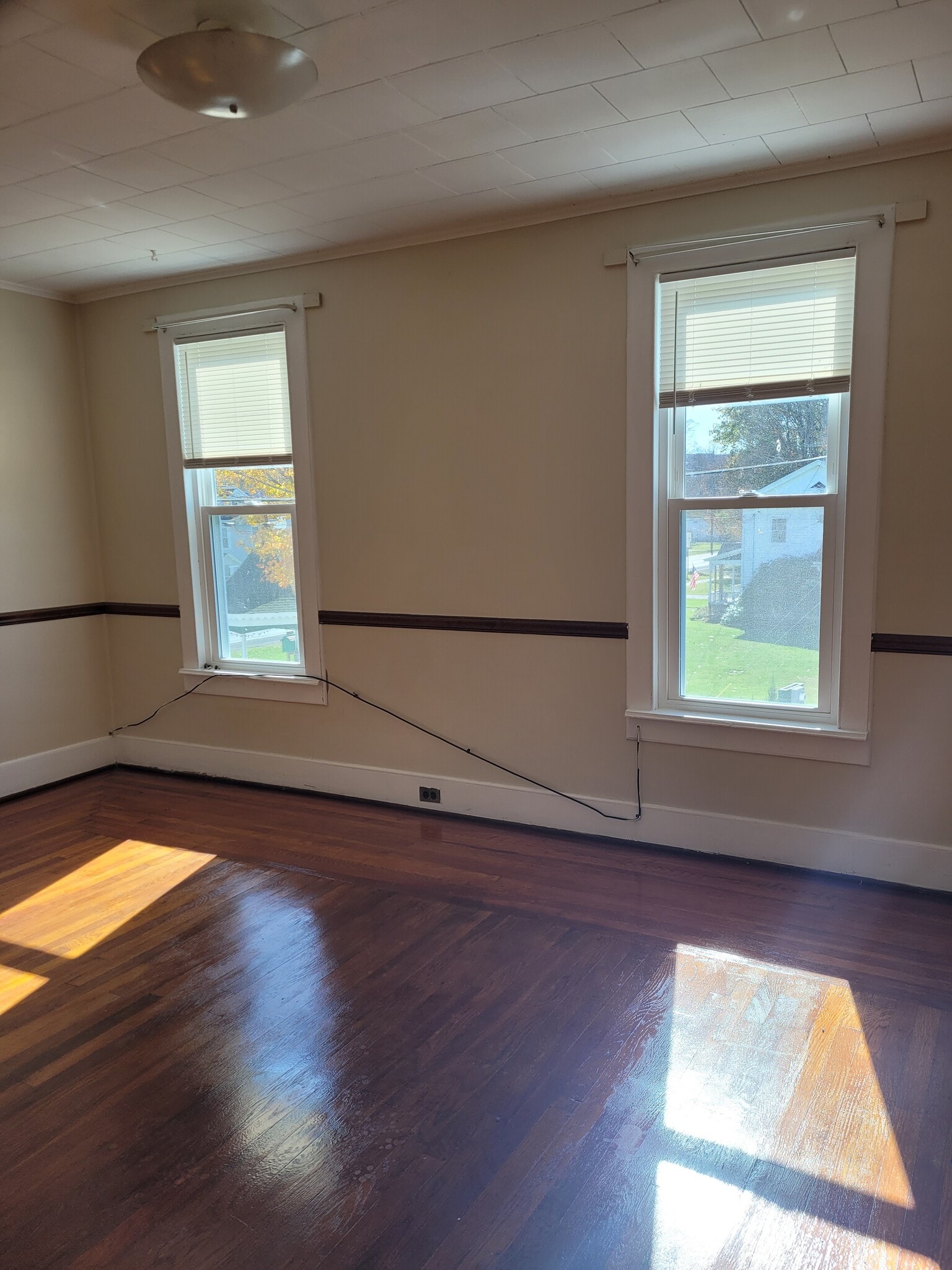 Dining - 2597 Main St