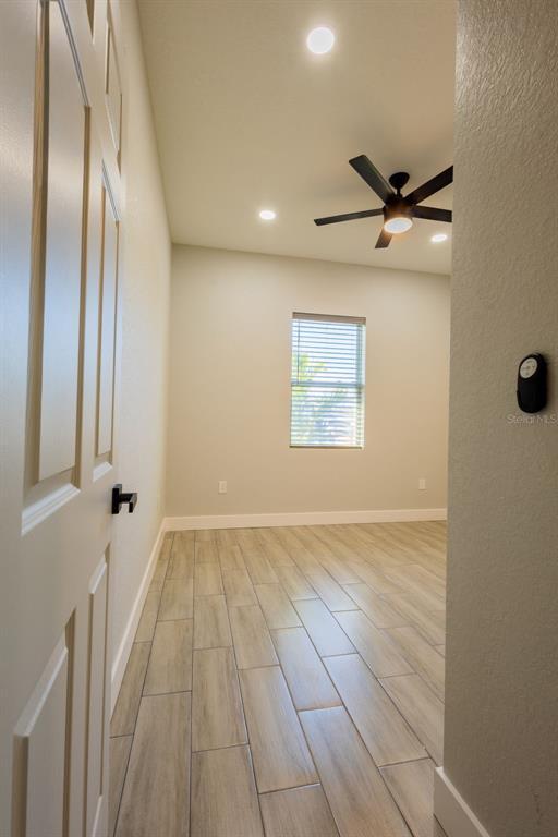 Building Photo - 9912 Golden Loop
