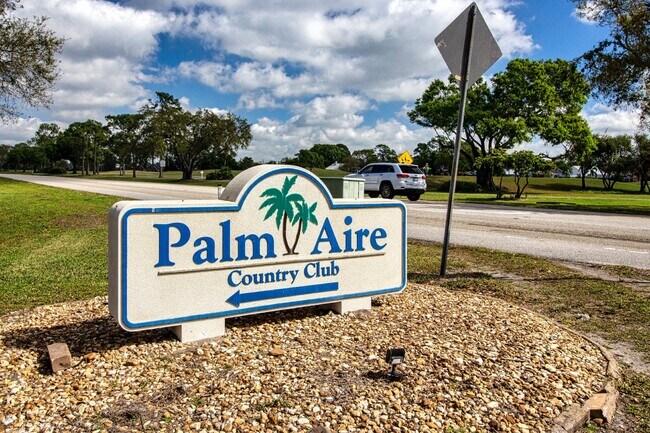 Building Photo - Palm Aire Fully Furnished Rental