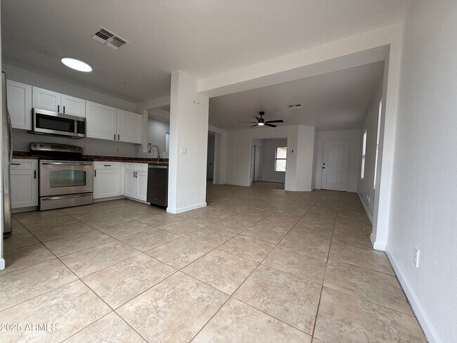 Building Photo - 11775 W Aster Dr