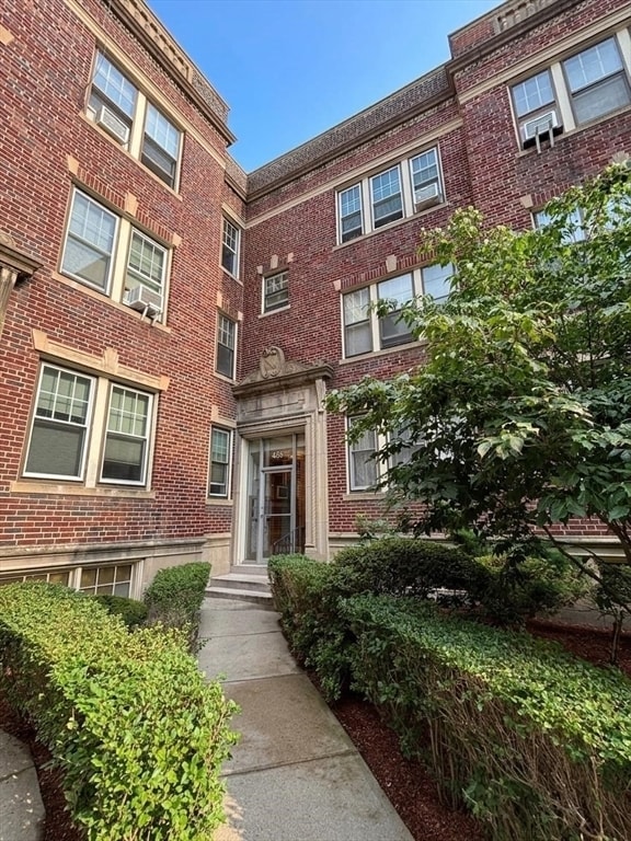 Building Photo - 455 Washington St