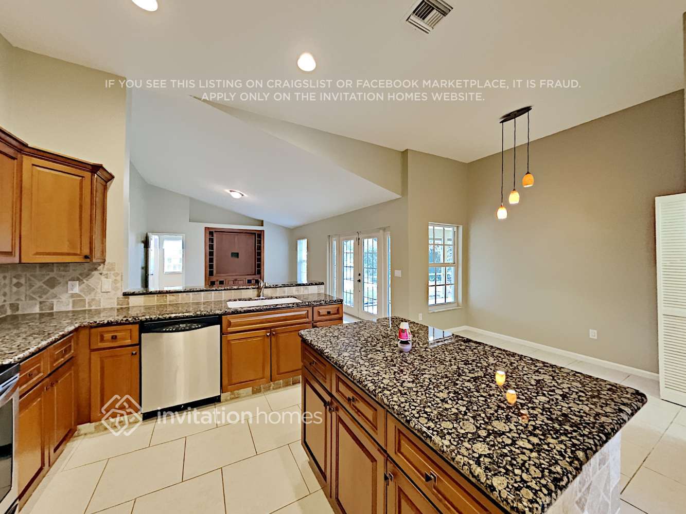 Building Photo - 2293 Stonegate Dr