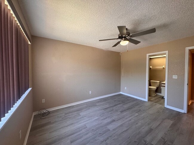 Building Photo - 3BR 3BA Townhome w/ Beach View +  Pool + Updated Kitchen + Balcony/Patio in Hidden Harbour