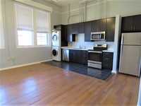 Building Photo - 1401 Scott St