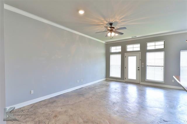 Building Photo - 3810 Carrera Ln