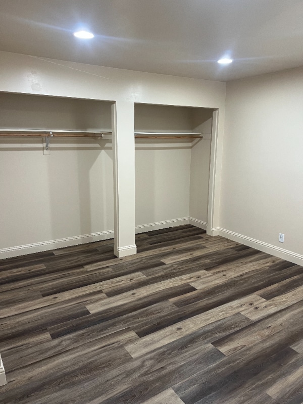 Building Photo - 509 E Park Ave