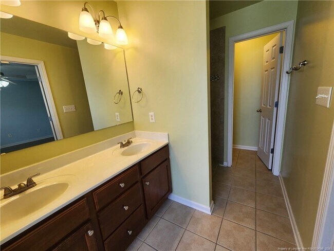 Building Photo - 5716 Scarecrow Ct