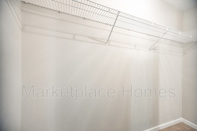 Building Photo - 211 Adderman Dr